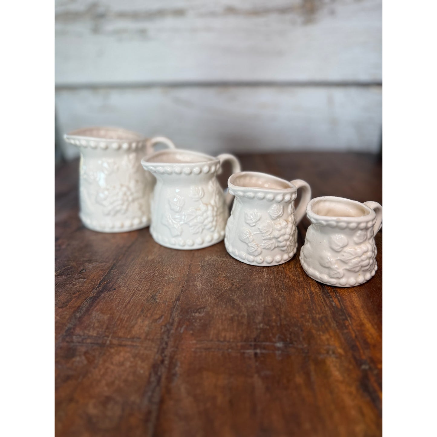 Enesco vintage measuring cups
