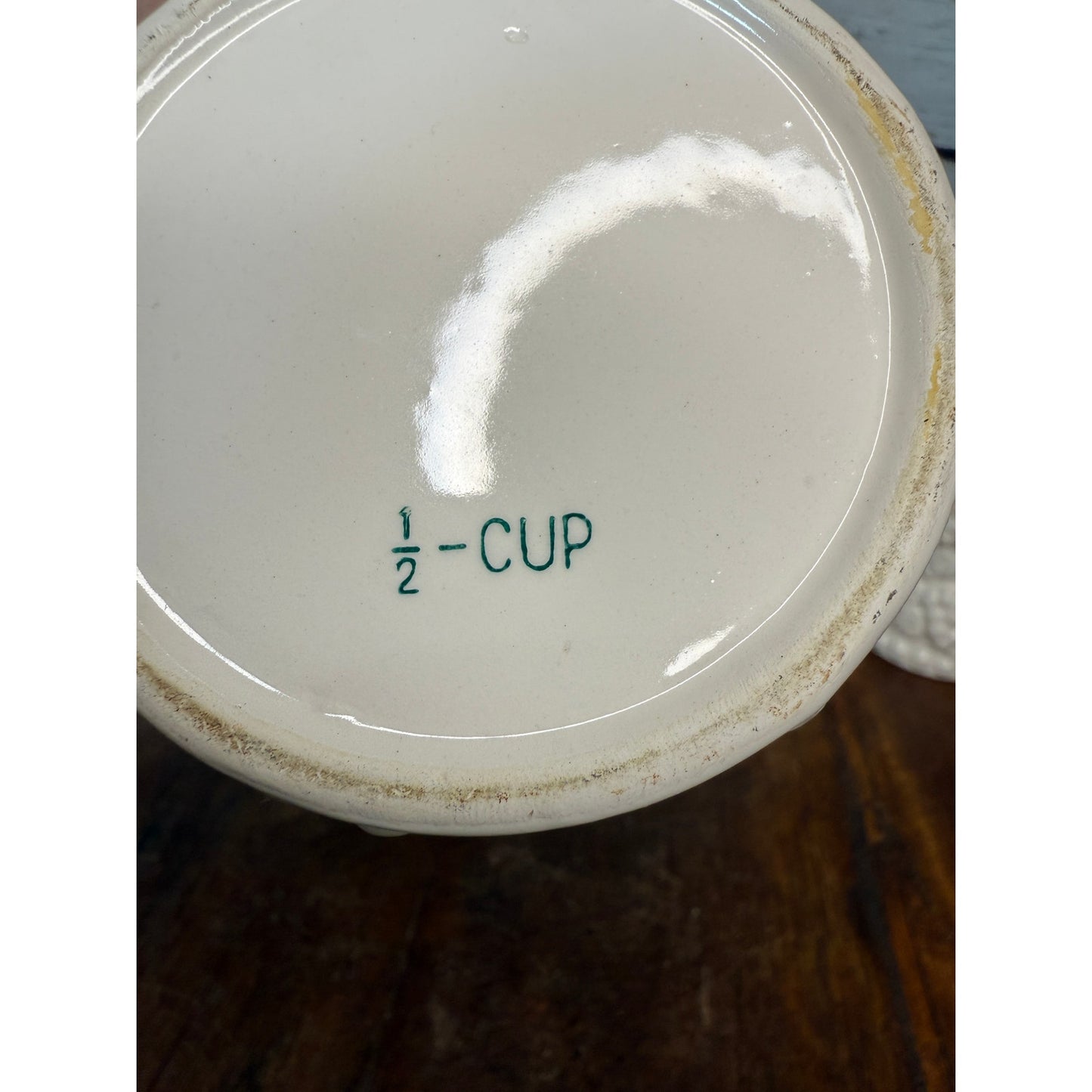 Enesco vintage measuring cups