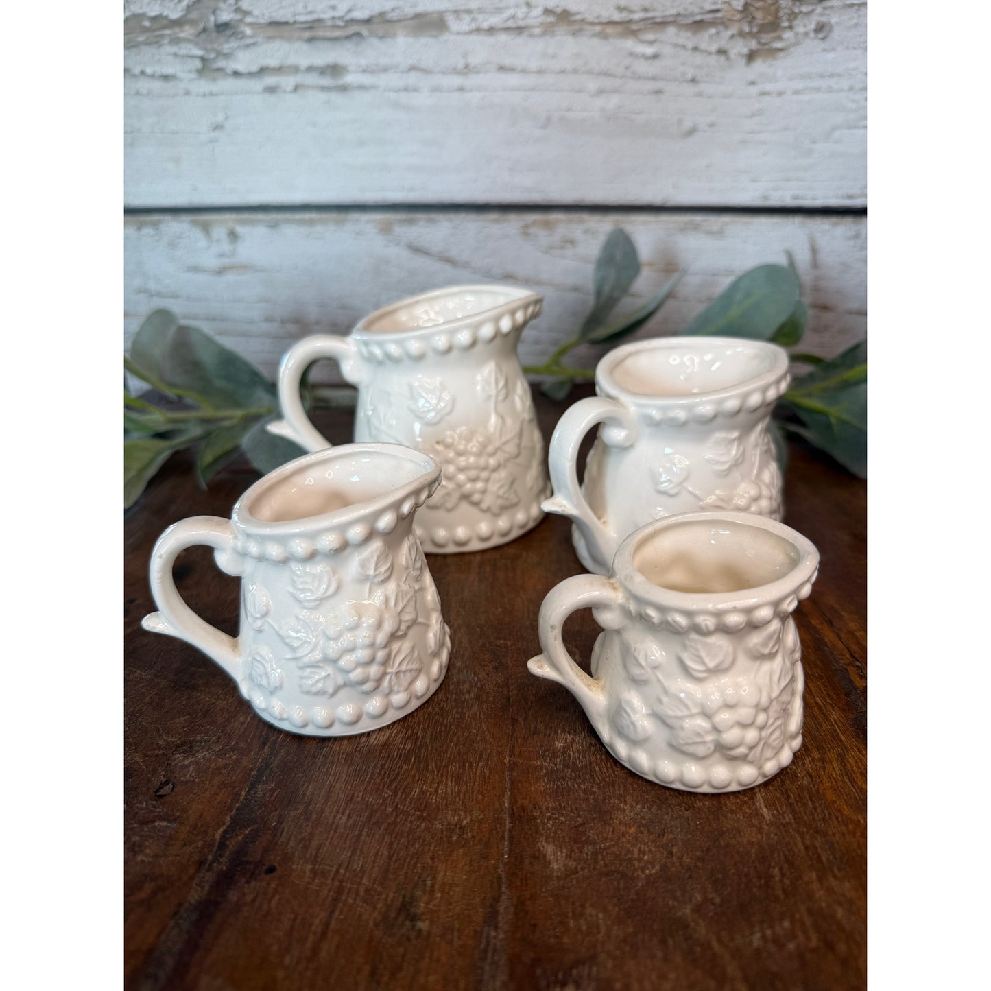 Enesco vintage measuring cups